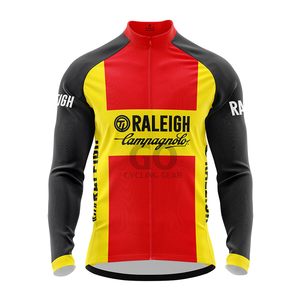 This is a replica of the jersey worn by the team during the 1982 and 1983 seasons, featuring the Campagnolo logo positioned just below the Raleigh branding.