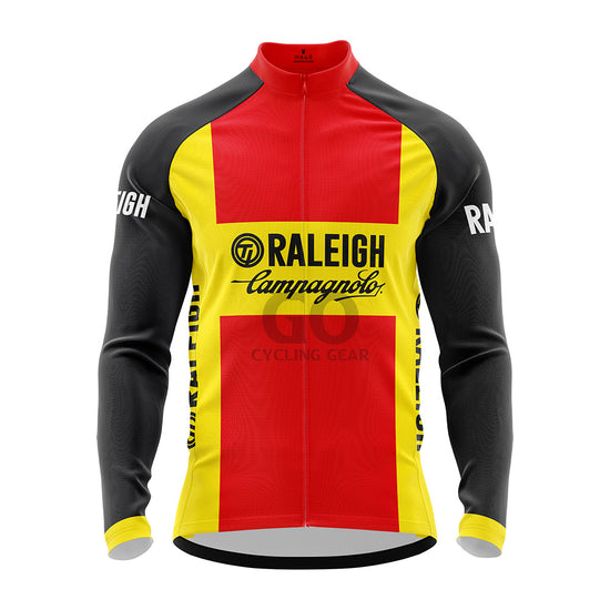 This is a replica of the jersey worn by the team during the 1982 and 1983 seasons, featuring the Campagnolo logo positioned just below the Raleigh branding.